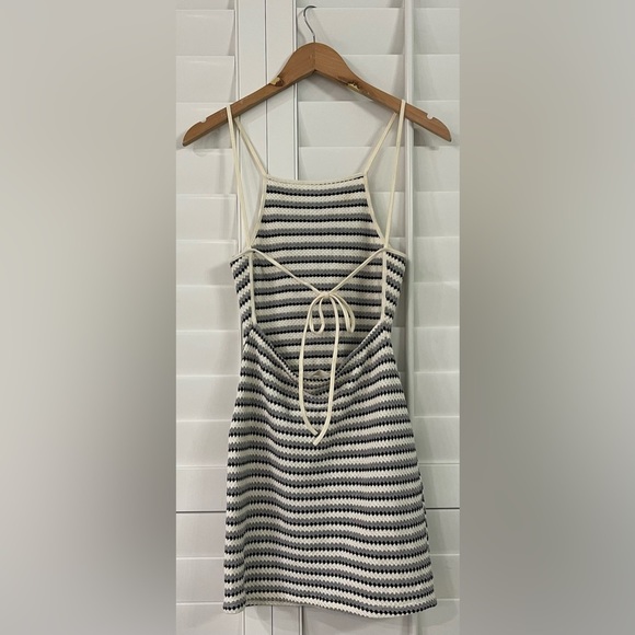 Nikki’s Beach House Crochet Cover Up - Picture 3 of 8